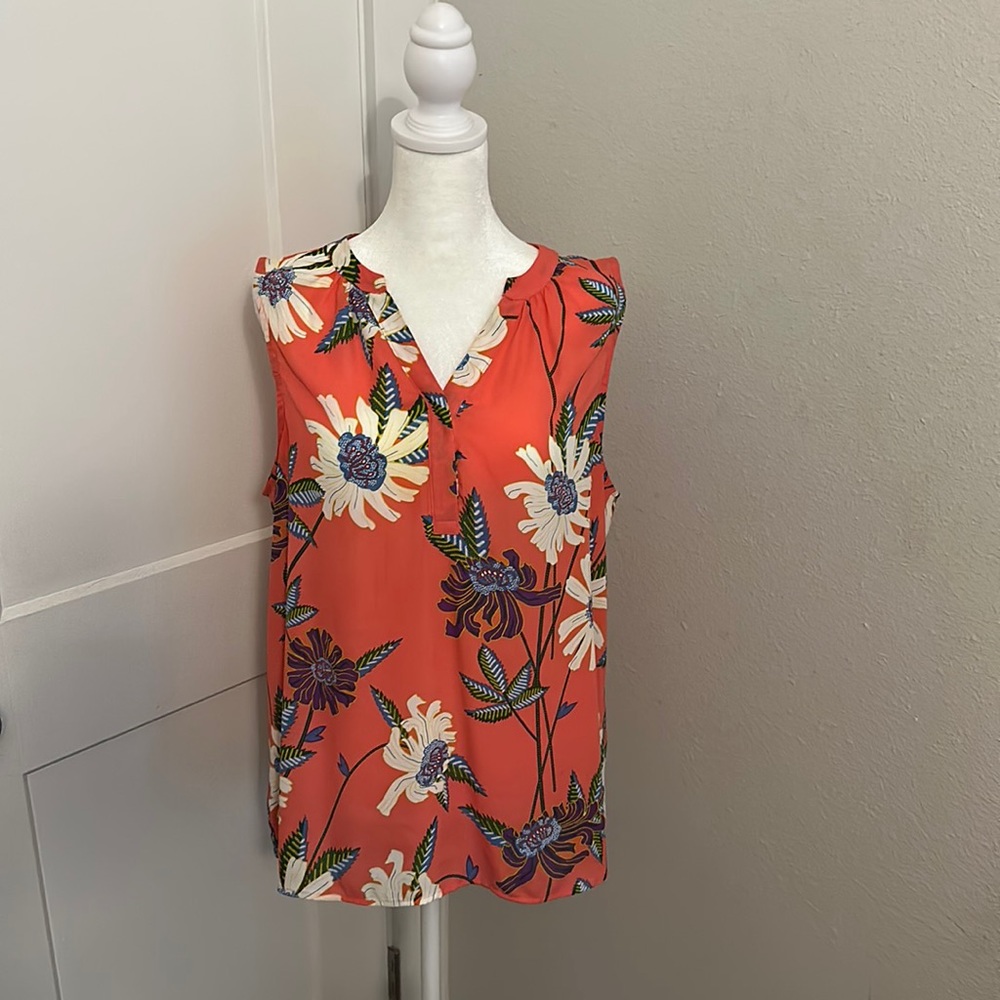 Floral design tank top